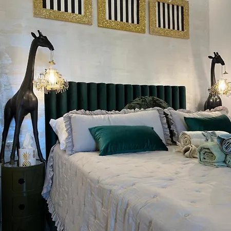 La Dolce Vita Luxury Ii With Best Free Private Parking In Center