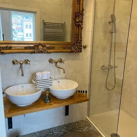 Appartamento La Dolce Vita Luxury Ii With Best Free Private Parking In Center Pola