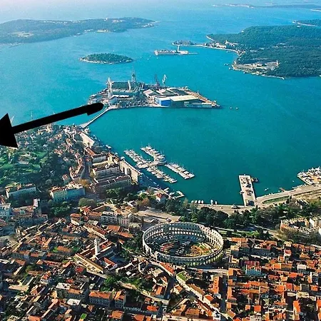 La Dolce Vita Luxury Ii With Best Free Private Parking In Center Apartment Pula