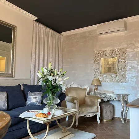 La Dolce Vita Luxury Ii With Best Free Private Parking In Center