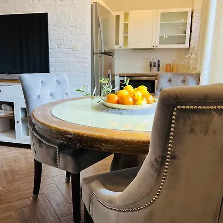 La Dolce Vita Luxury Ii With Best Free Private Parking In Center Apartment