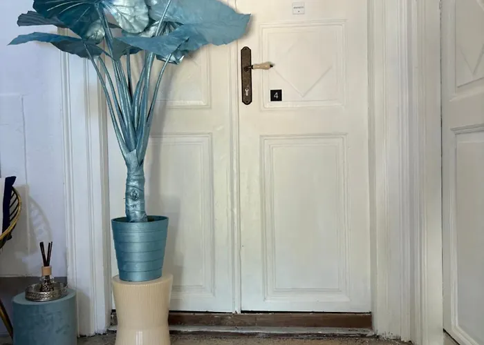 La Dolce Vita Luxury Ii With Best Free Private Parking In Center Appartamento *