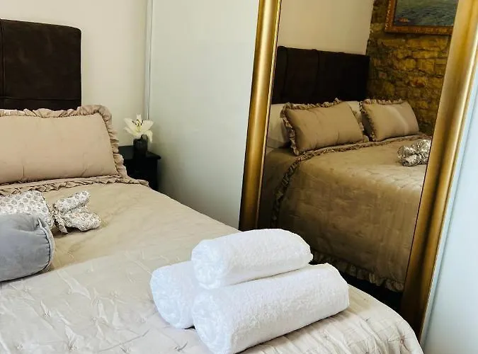 La Dolce Vita Luxury Ii With Best Free Private Parking In Center Apartment *